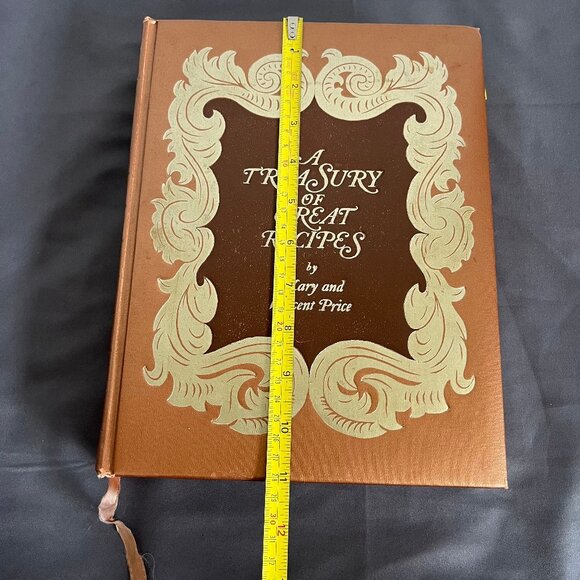 Treasury of Great Recipes Mary & Vincent Price Cookbook Kitchen Gold 1965 Chef - Picture 12 of 15